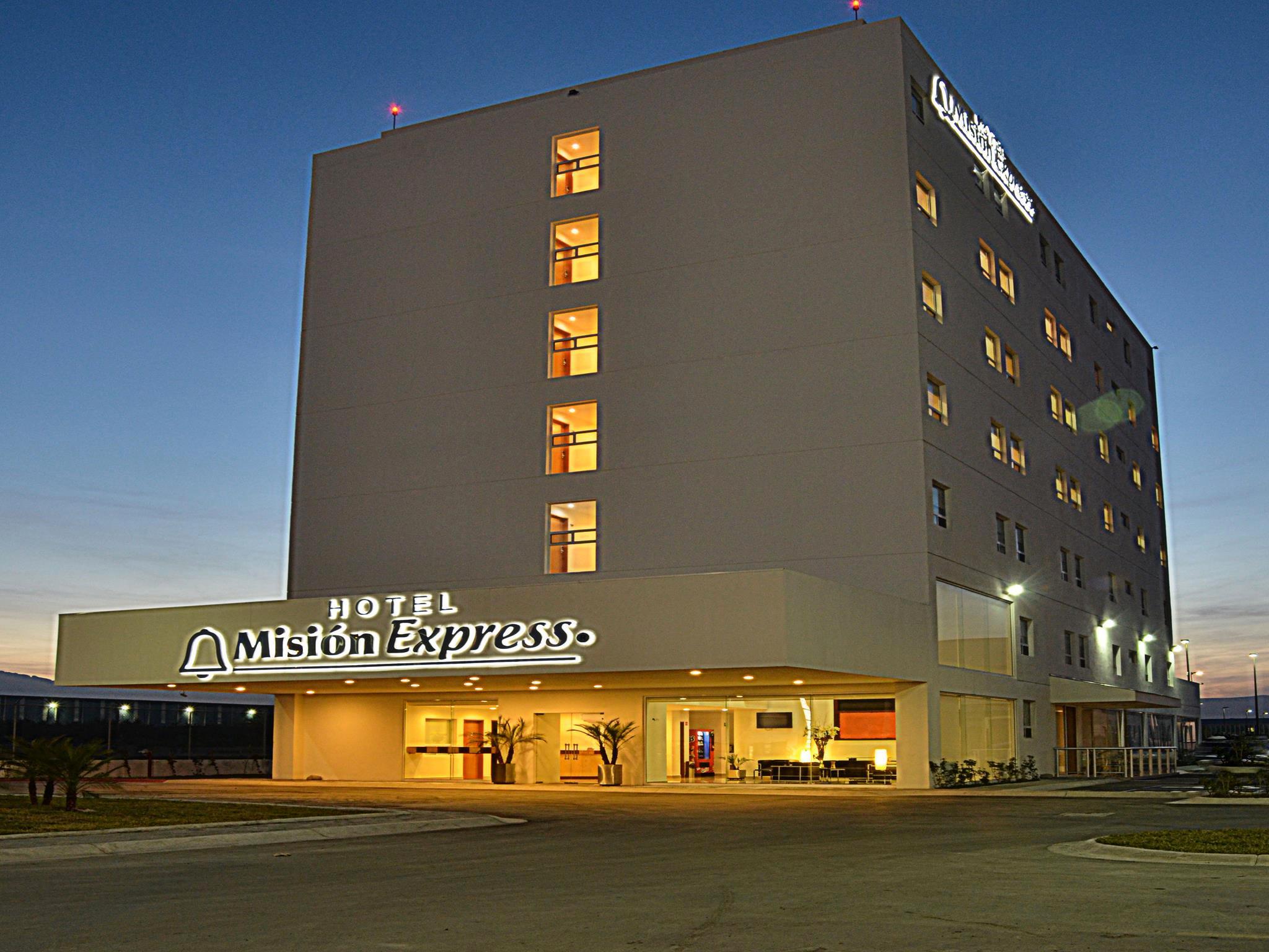 Mision Express Monterrey Aeropuerto La Fe Hotel Apodaca Eksteriør billede