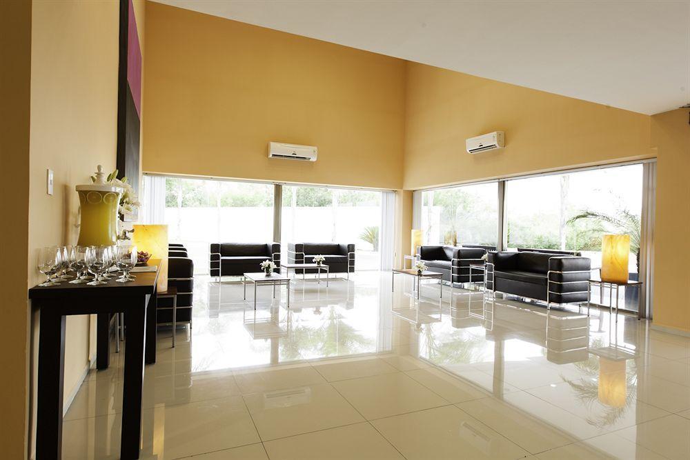 Mision Express Monterrey Aeropuerto La Fe Hotel Apodaca Eksteriør billede